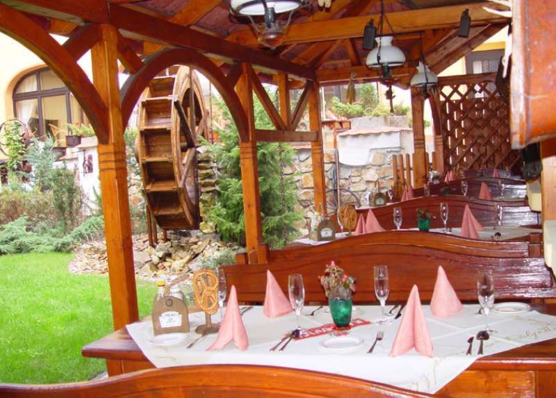 Hotel Selsky Dvur - Bohemian Village Courtyard Praha Bagian luar foto