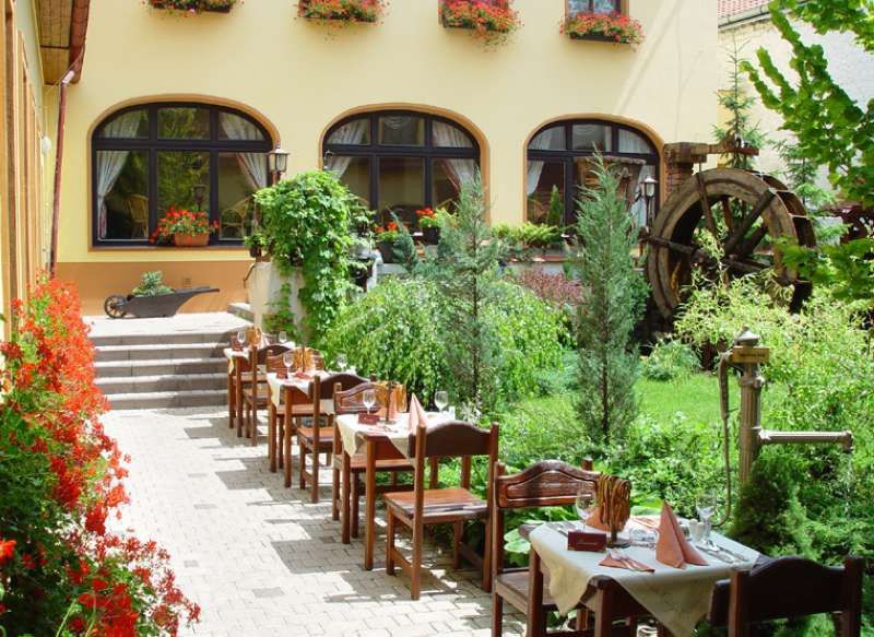 Hotel Selsky Dvur - Bohemian Village Courtyard Praha Bagian luar foto
